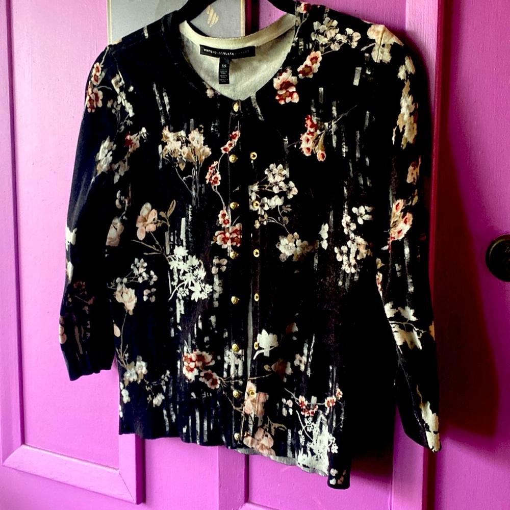 Cardigan sweater